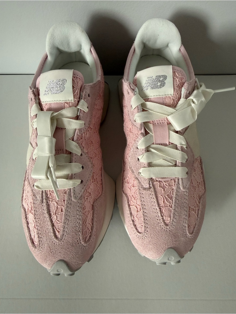 New Balance 327 Women’s Pink Lace-Up Retro Runner Sneakers